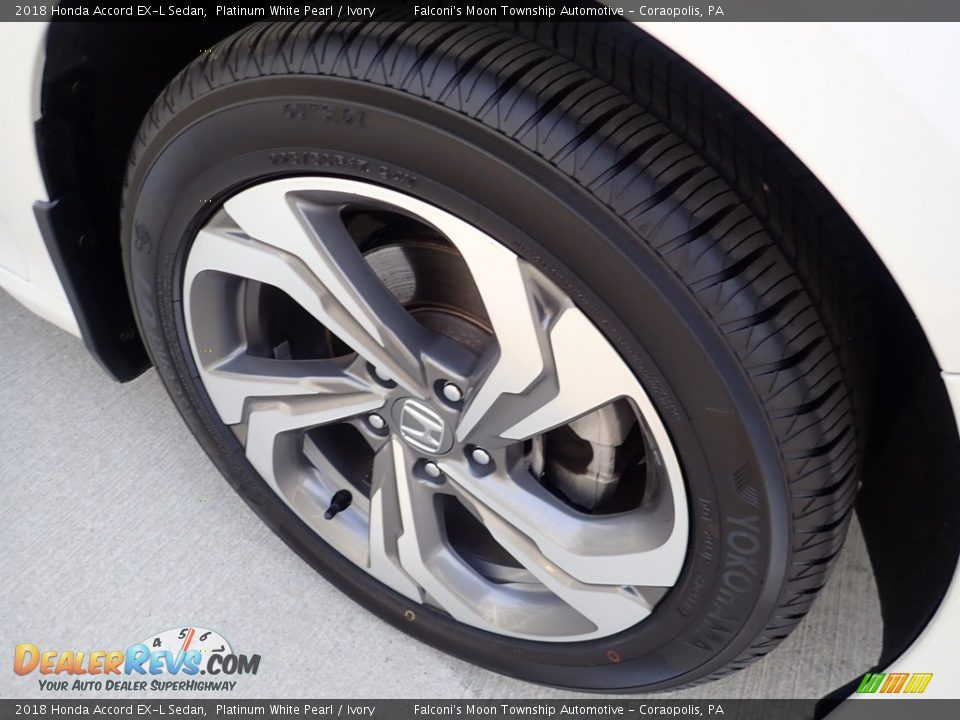 2018 Honda Accord EX-L Sedan Platinum White Pearl / Ivory Photo #10