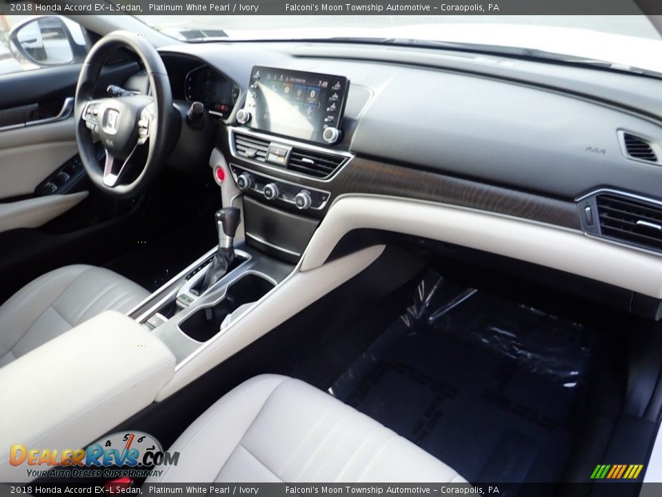 2018 Honda Accord EX-L Sedan Platinum White Pearl / Ivory Photo #12