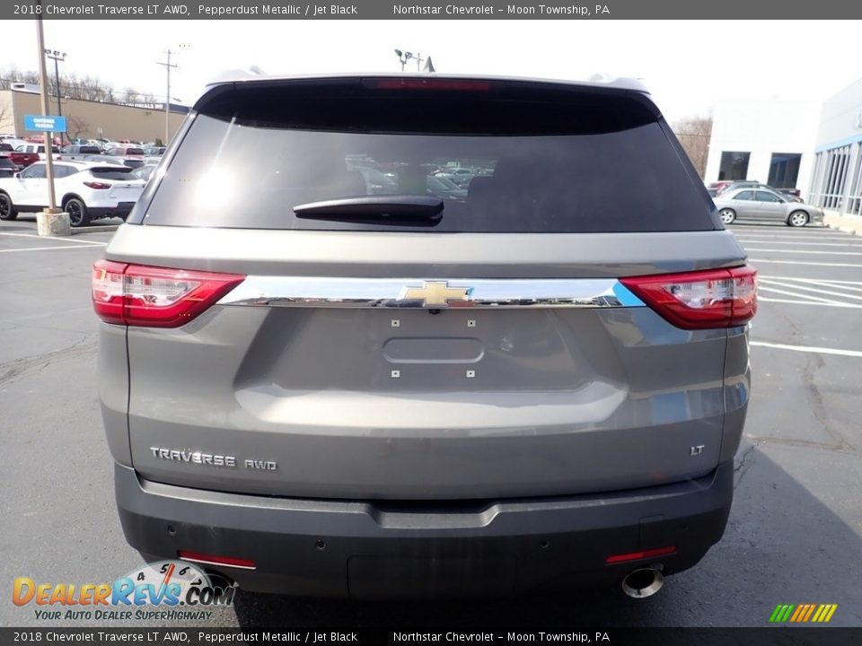 2018 Chevrolet Traverse LT AWD Pepperdust Metallic / Jet Black Photo #6