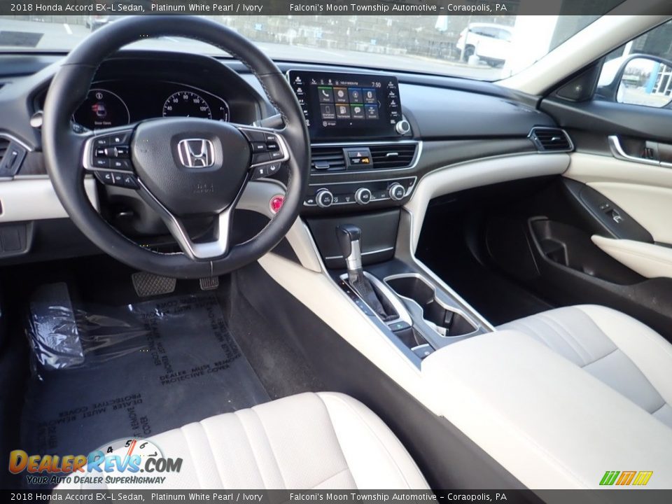 2018 Honda Accord EX-L Sedan Platinum White Pearl / Ivory Photo #17