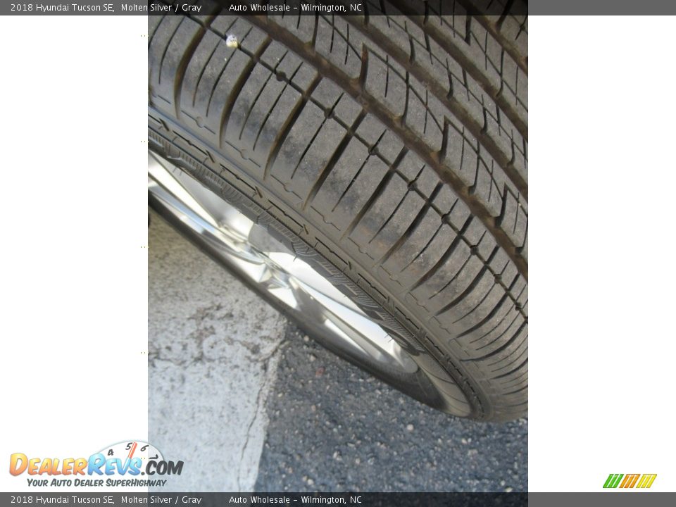 2018 Hyundai Tucson SE Molten Silver / Gray Photo #8