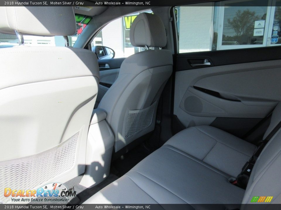 2018 Hyundai Tucson SE Molten Silver / Gray Photo #12