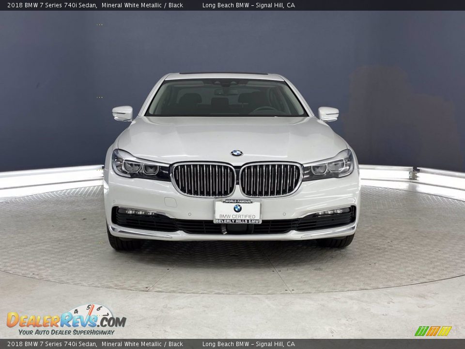 2018 BMW 7 Series 740i Sedan Mineral White Metallic / Black Photo #2