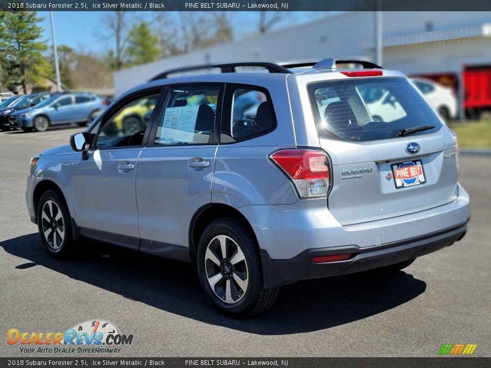 2018 Subaru Forester 2.5i Ice Silver Metallic / Black Photo #11