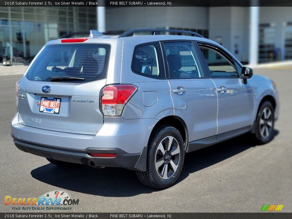 2018 Subaru Forester 2.5i Ice Silver Metallic / Black Photo #13