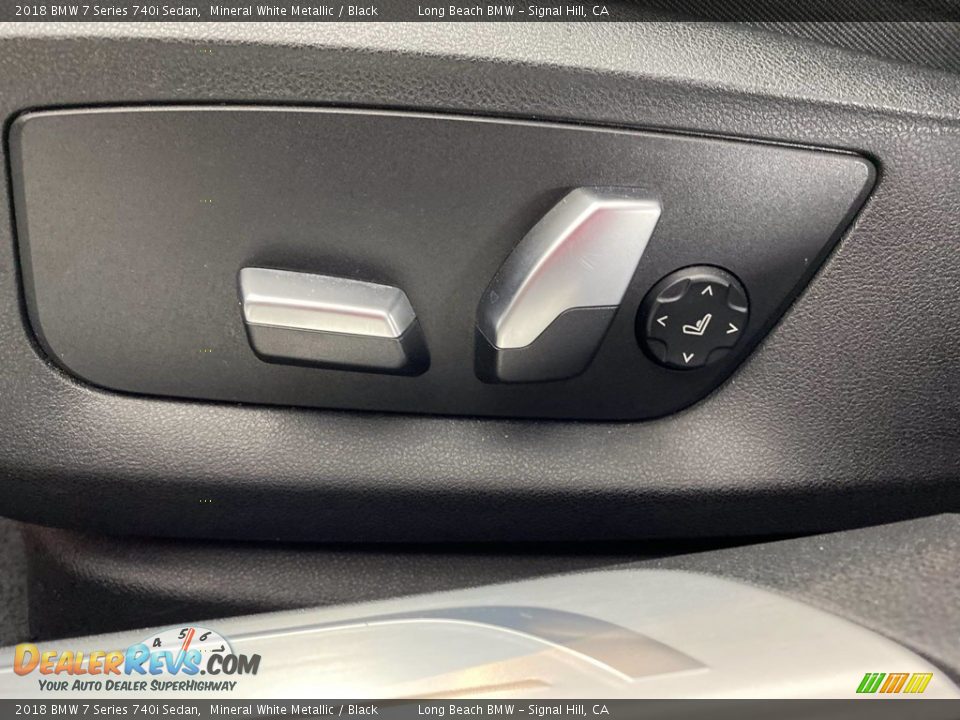 2018 BMW 7 Series 740i Sedan Mineral White Metallic / Black Photo #15