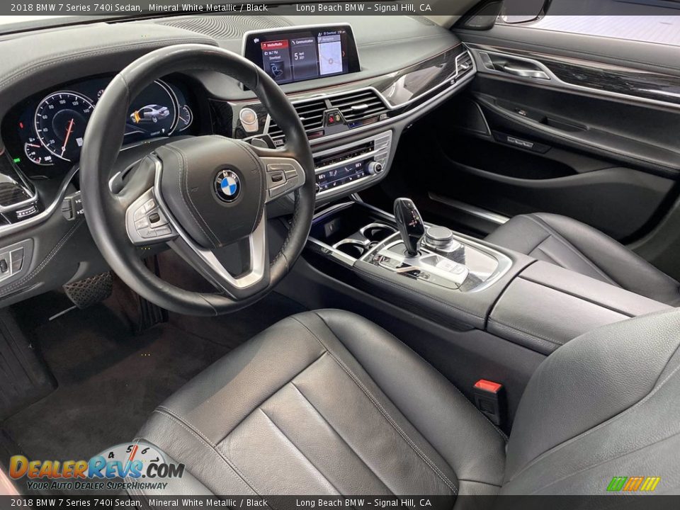 2018 BMW 7 Series 740i Sedan Mineral White Metallic / Black Photo #16