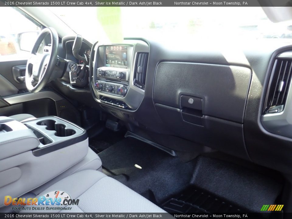 2016 Chevrolet Silverado 1500 LT Crew Cab 4x4 Silver Ice Metallic / Dark Ash/Jet Black Photo #15