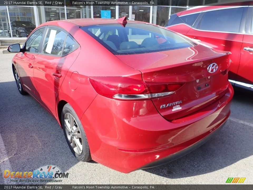 2017 Hyundai Elantra SE Red / Gray Photo #2