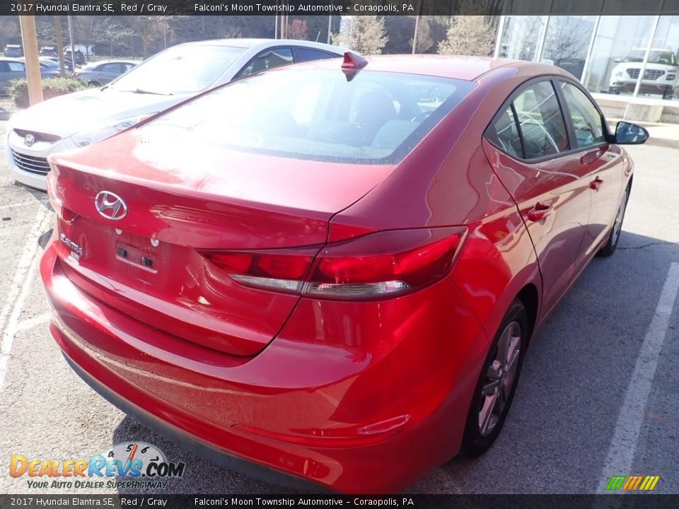 2017 Hyundai Elantra SE Red / Gray Photo #3