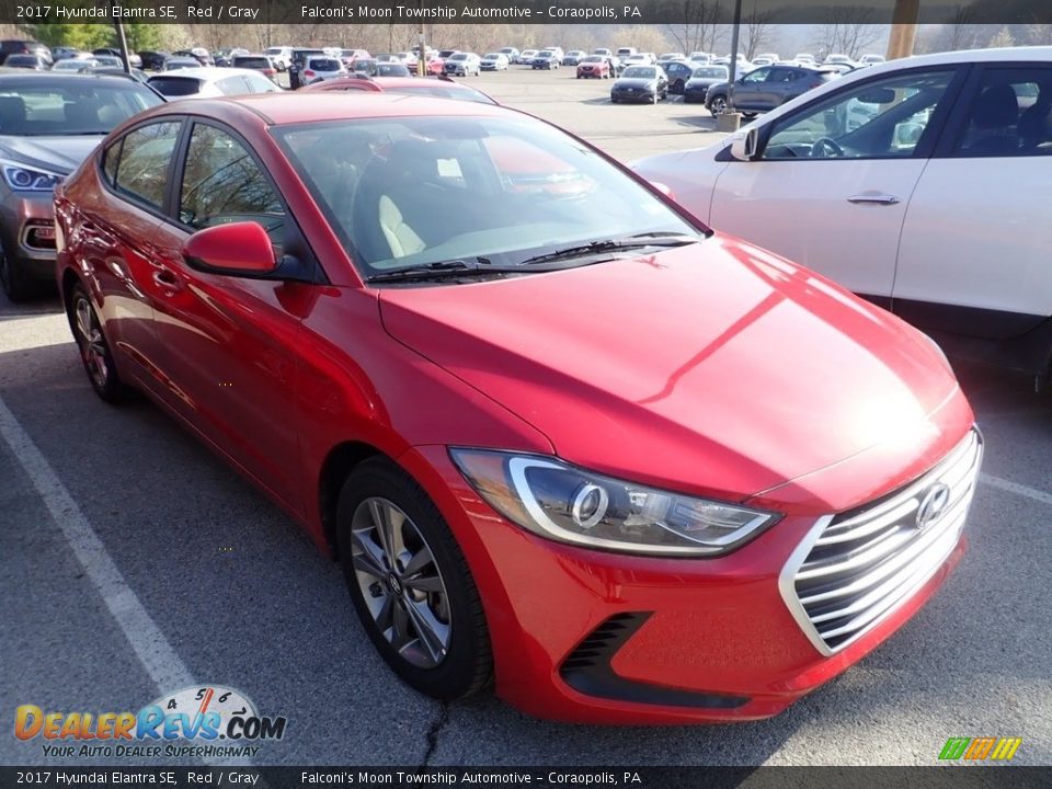 2017 Hyundai Elantra SE Red / Gray Photo #4