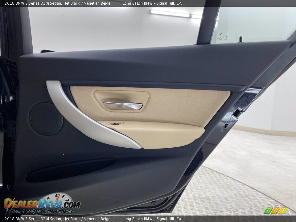 2018 BMW 3 Series 320i Sedan Jet Black / Venetian Beige Photo #34