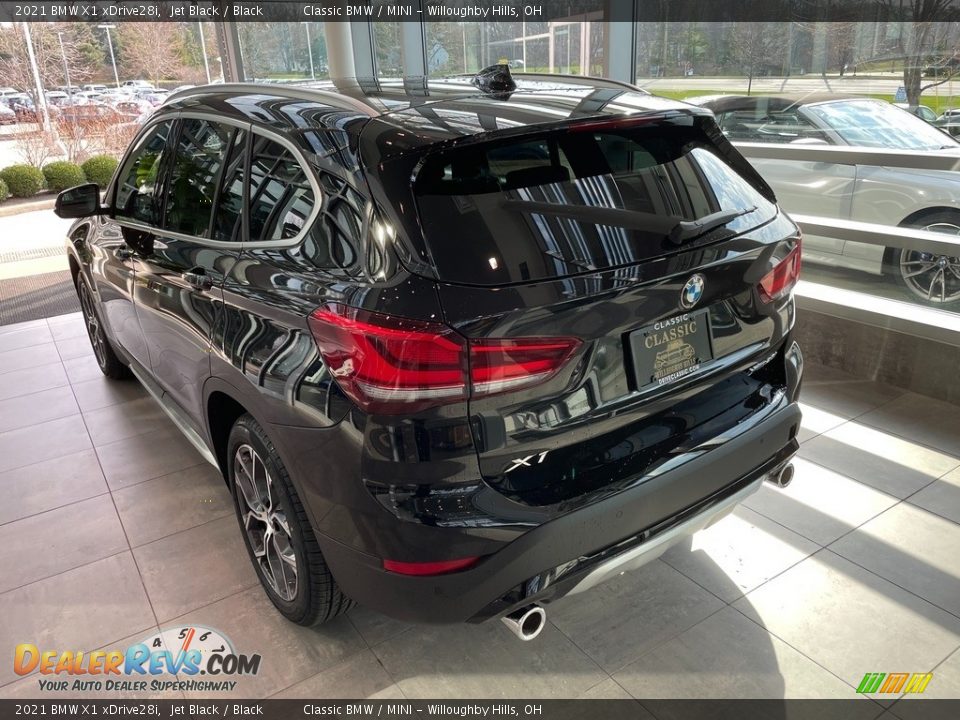 2021 BMW X1 xDrive28i Jet Black / Black Photo #2