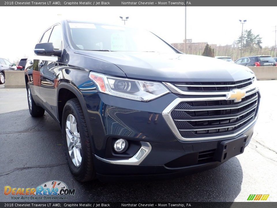 2018 Chevrolet Traverse LT AWD Graphite Metallic / Jet Black Photo #12