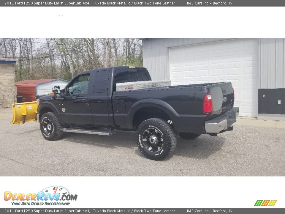 2011 Ford F250 Super Duty Lariat SuperCab 4x4 Tuxedo Black Metallic / Black Two Tone Leather Photo #3