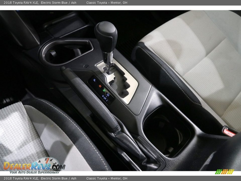 2018 Toyota RAV4 XLE Electric Storm Blue / Ash Photo #13