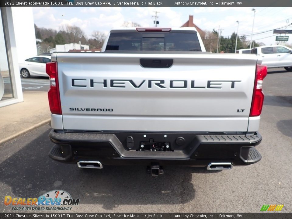 2021 Chevrolet Silverado 1500 LT Trail Boss Crew Cab 4x4 Silver Ice Metallic / Jet Black Photo #4