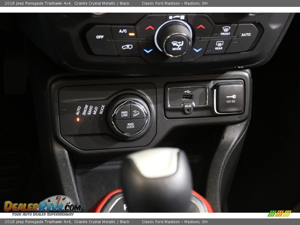 2018 Jeep Renegade Trailhawk 4x4 Granite Crystal Metallic / Black Photo #16