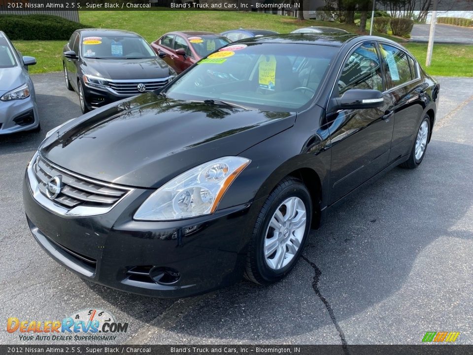 2012 Nissan Altima 2.5 S Super Black / Charcoal Photo #2