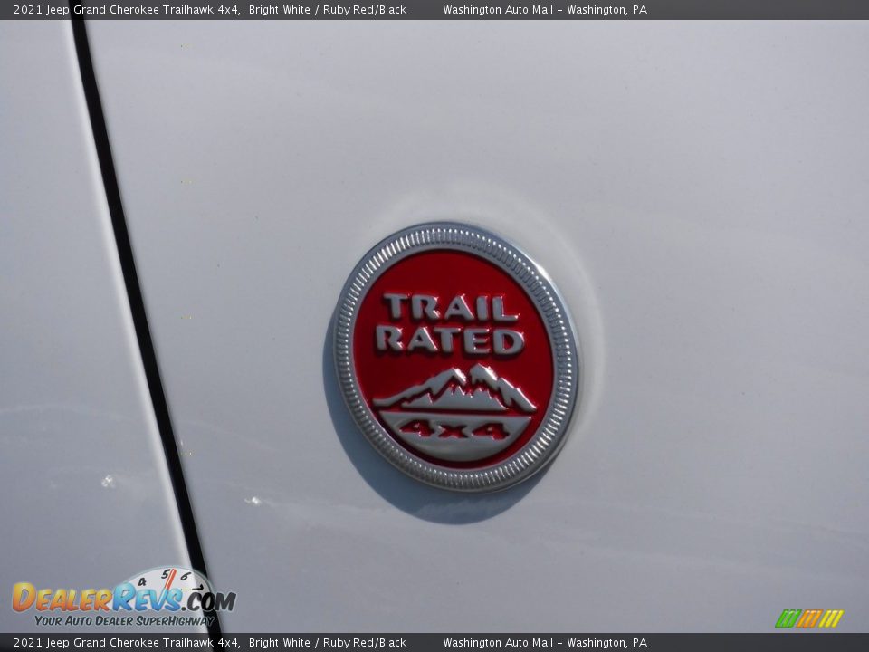2021 Jeep Grand Cherokee Trailhawk 4x4 Bright White / Ruby Red/Black Photo #5