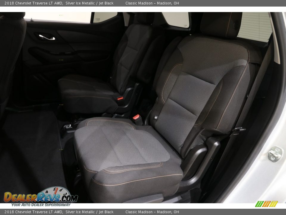 2018 Chevrolet Traverse LT AWD Silver Ice Metallic / Jet Black Photo #16