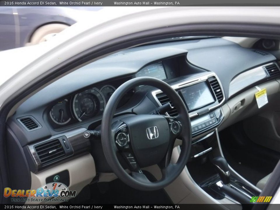 2016 Honda Accord EX Sedan White Orchid Pearl / Ivory Photo #9