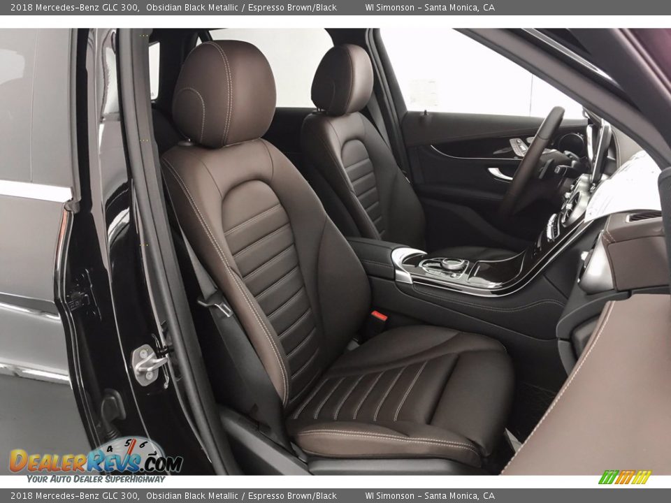 Front Seat of 2018 Mercedes-Benz GLC 300 Photo #5