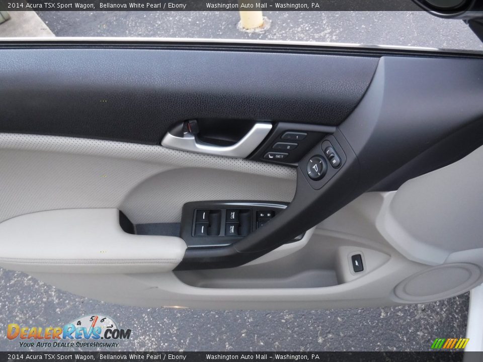 Door Panel of 2014 Acura TSX Sport Wagon Photo #11