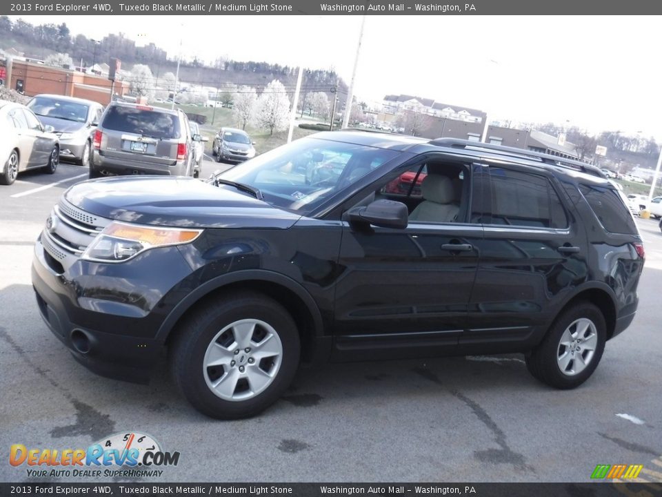 2013 Ford Explorer 4WD Tuxedo Black Metallic / Medium Light Stone Photo #6