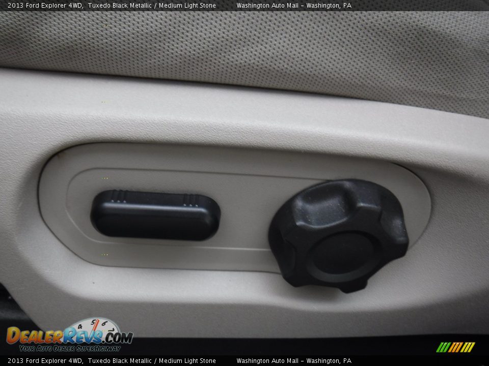 2013 Ford Explorer 4WD Tuxedo Black Metallic / Medium Light Stone Photo #14