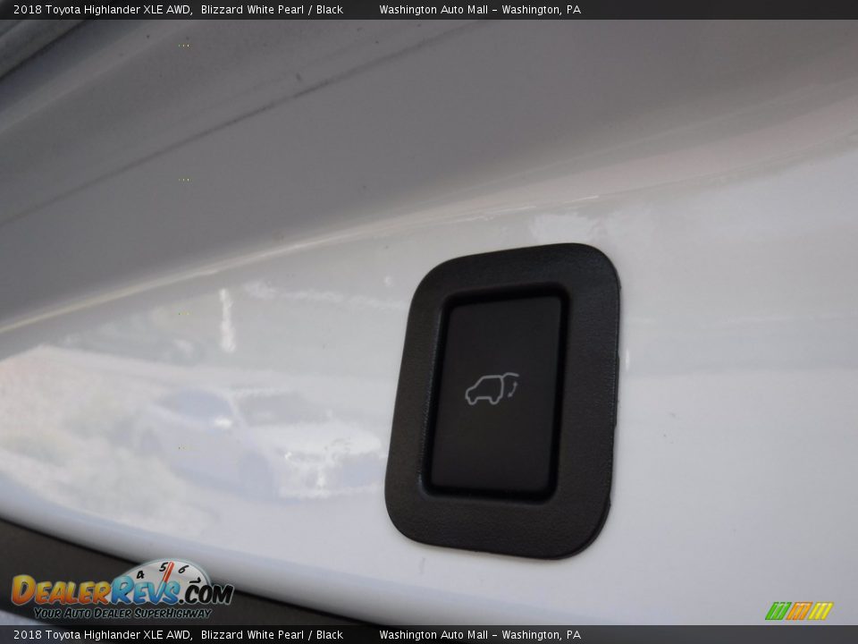 2018 Toyota Highlander XLE AWD Blizzard White Pearl / Black Photo #28