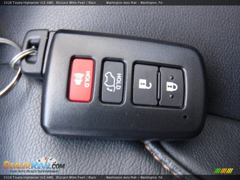 2018 Toyota Highlander XLE AWD Blizzard White Pearl / Black Photo #31