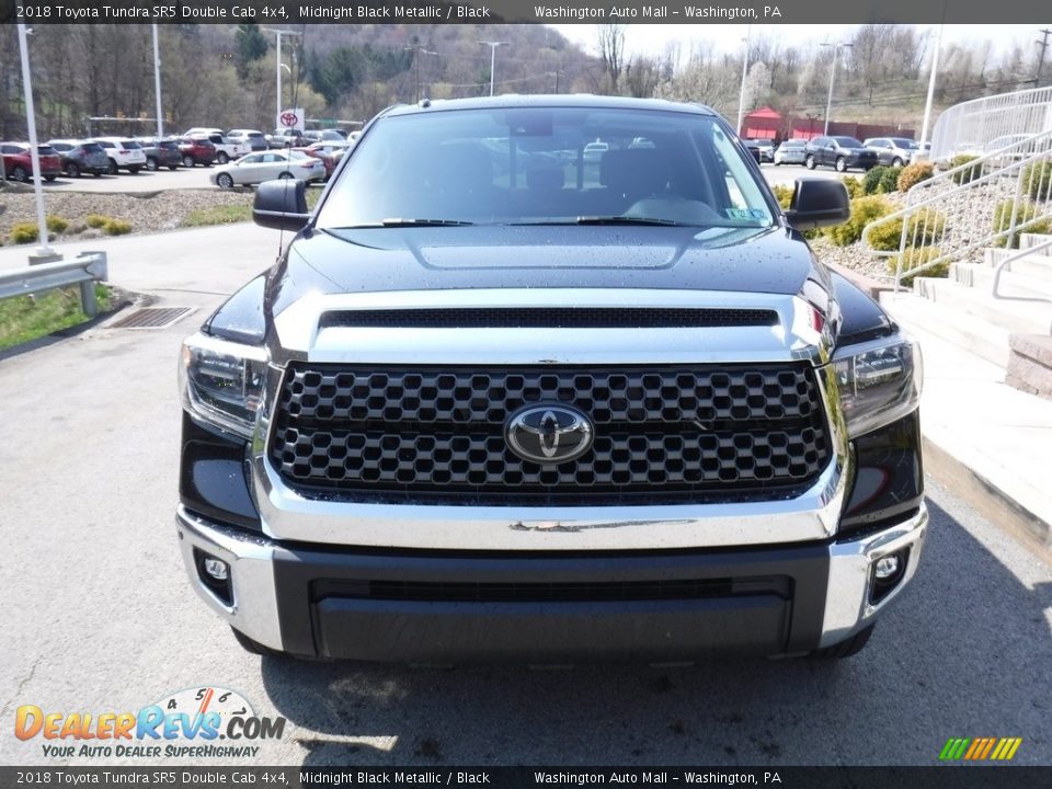 2018 Toyota Tundra SR5 Double Cab 4x4 Midnight Black Metallic / Black Photo #12