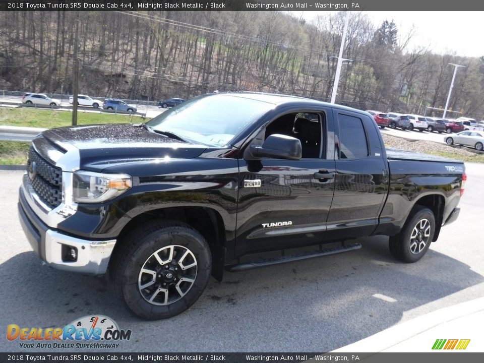 2018 Toyota Tundra SR5 Double Cab 4x4 Midnight Black Metallic / Black Photo #13