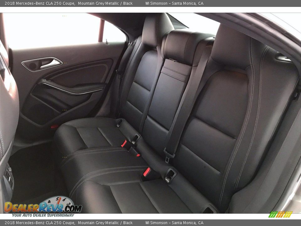 2018 Mercedes-Benz CLA 250 Coupe Mountain Grey Metallic / Black Photo #20