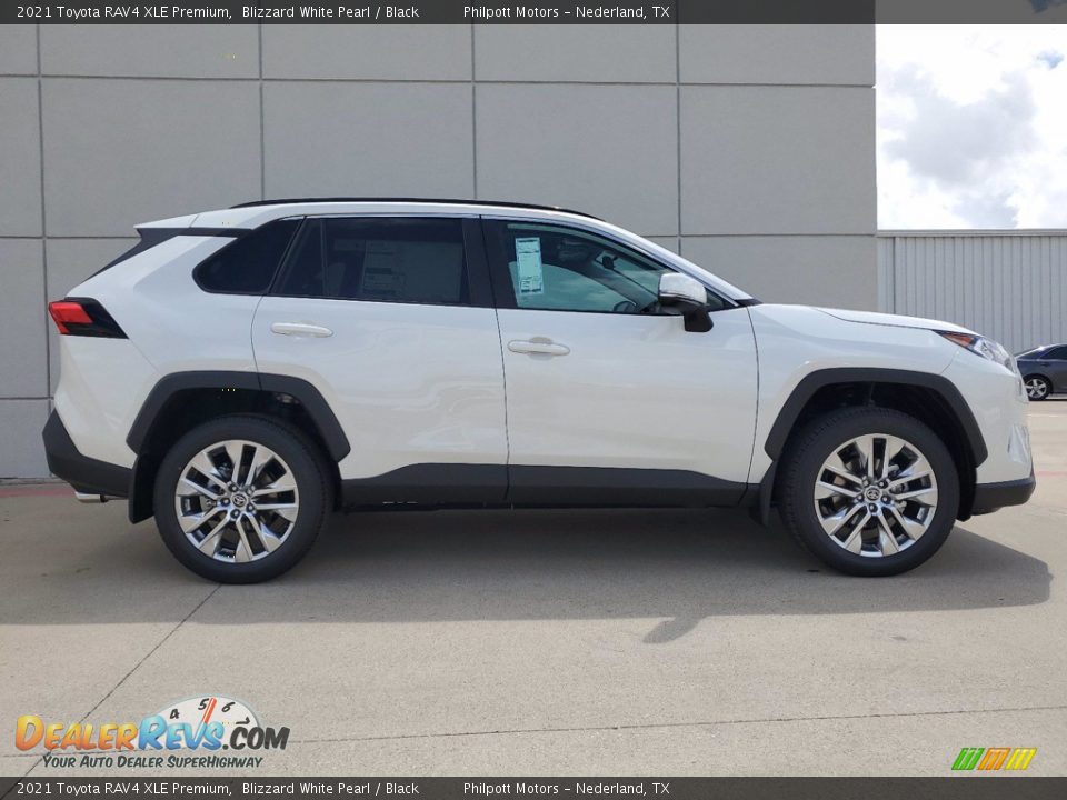 2021 Toyota RAV4 XLE Premium Blizzard White Pearl / Black Photo #12