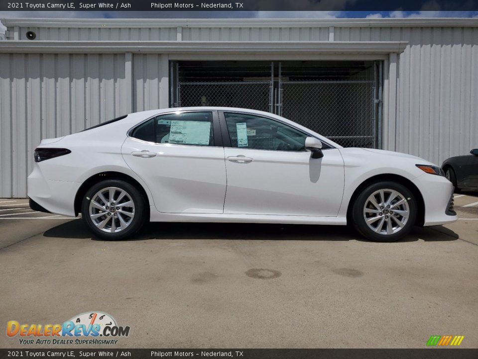 2021 Toyota Camry LE Super White / Ash Photo #12