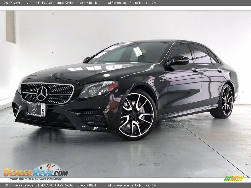 Front 3/4 View of 2017 Mercedes-Benz E 43 AMG 4Matic Sedan Photo #12