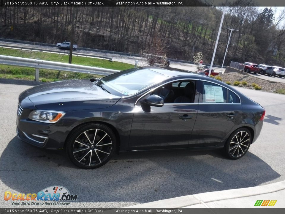 Onyx Black Metallic 2016 Volvo S60 T5 AWD Photo #11