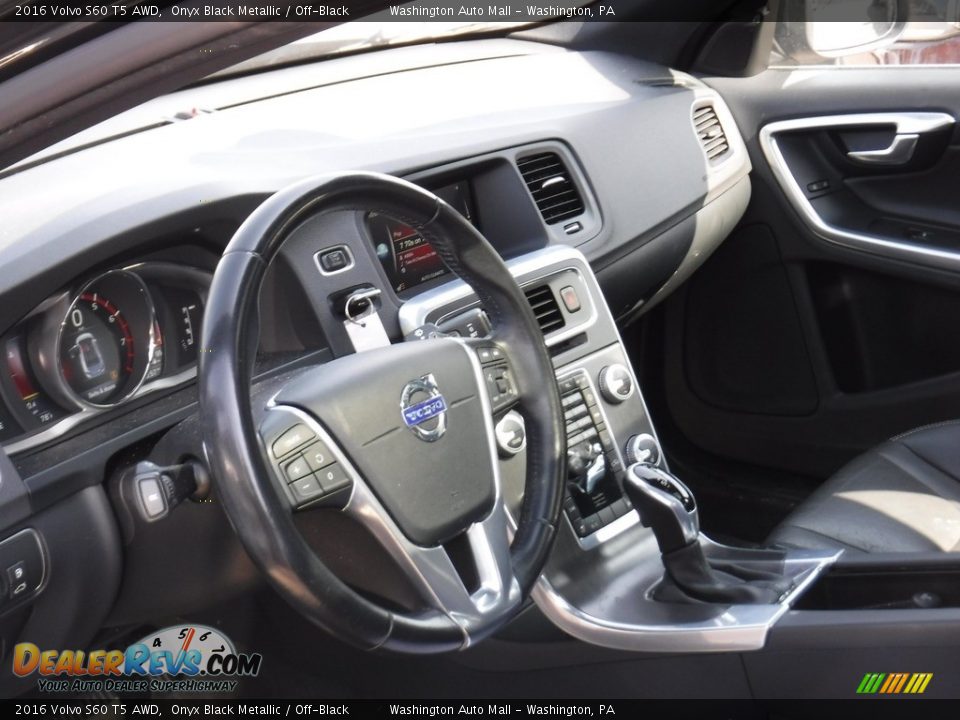Dashboard of 2016 Volvo S60 T5 AWD Photo #18