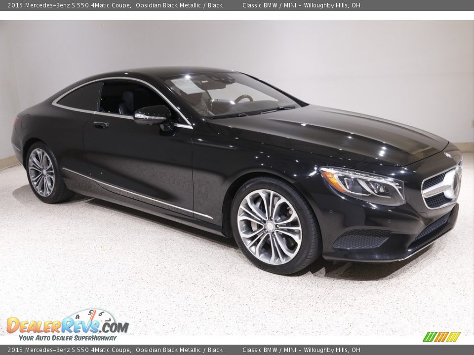 Front 3/4 View of 2015 Mercedes-Benz S 550 4Matic Coupe Photo #1