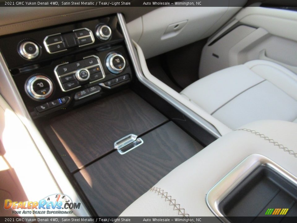2021 GMC Yukon Denali 4WD Satin Steel Metallic / Teak/­Light Shale Photo #19