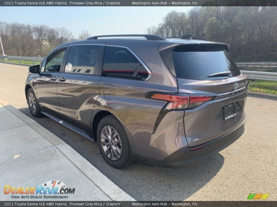 2021 Toyota Sienna XLE AWD Hybrid Predawn Gray Mica / Graphite Photo #4