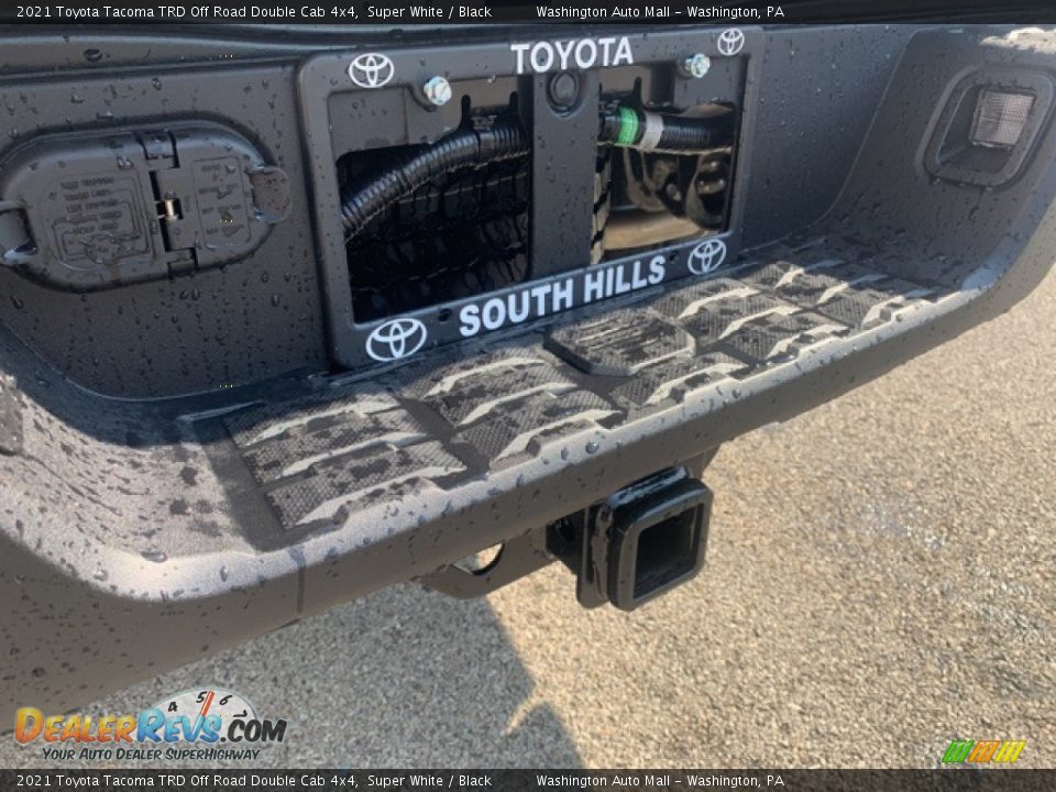 2021 Toyota Tacoma TRD Off Road Double Cab 4x4 Super White / Black Photo #10