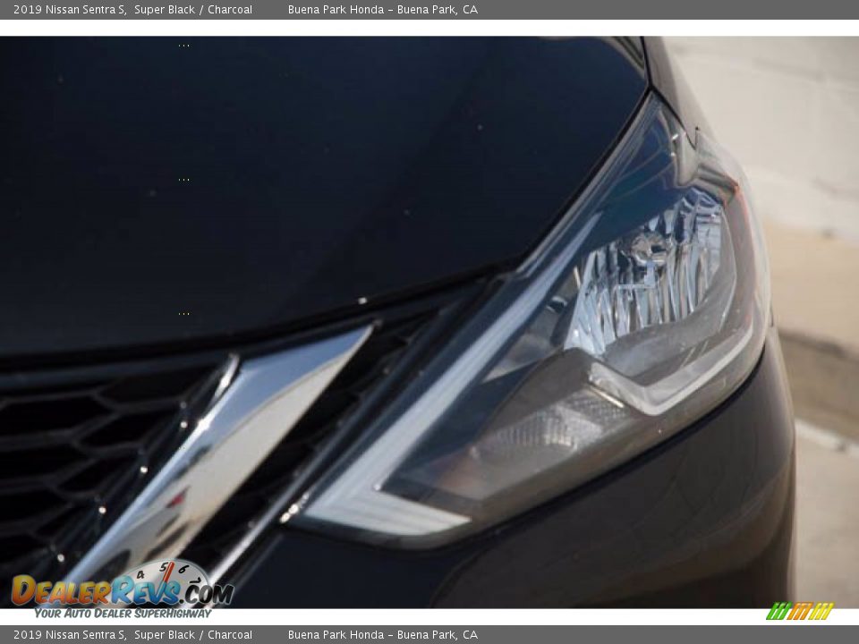 2019 Nissan Sentra S Super Black / Charcoal Photo #9