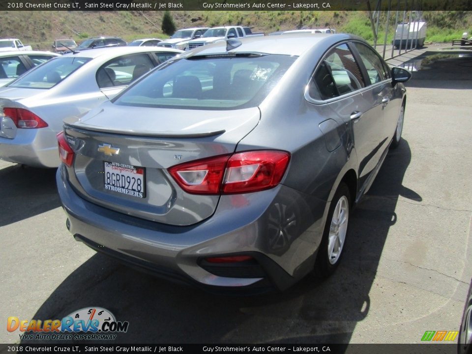 2018 Chevrolet Cruze LT Satin Steel Gray Metallic / Jet Black Photo #11