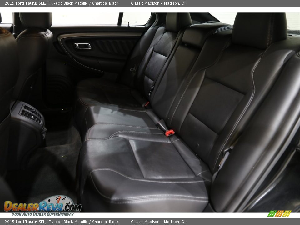 2015 Ford Taurus SEL Tuxedo Black Metallic / Charcoal Black Photo #15