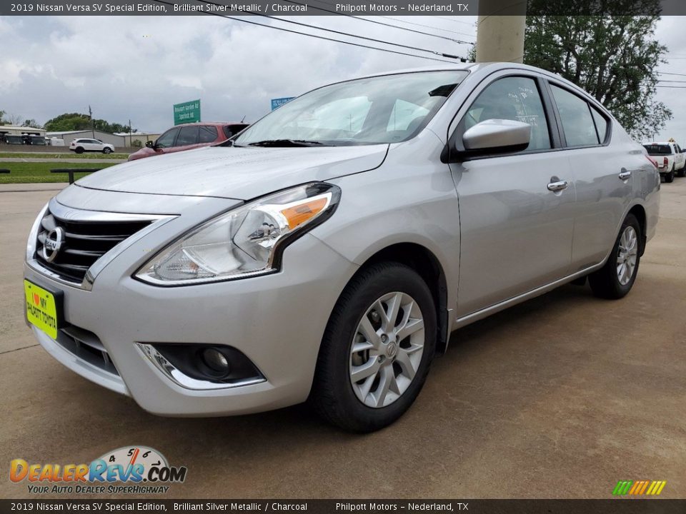 2019 Nissan Versa SV Special Edition Brilliant Silver Metallic / Charcoal Photo #2