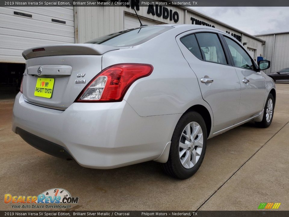 2019 Nissan Versa SV Special Edition Brilliant Silver Metallic / Charcoal Photo #3