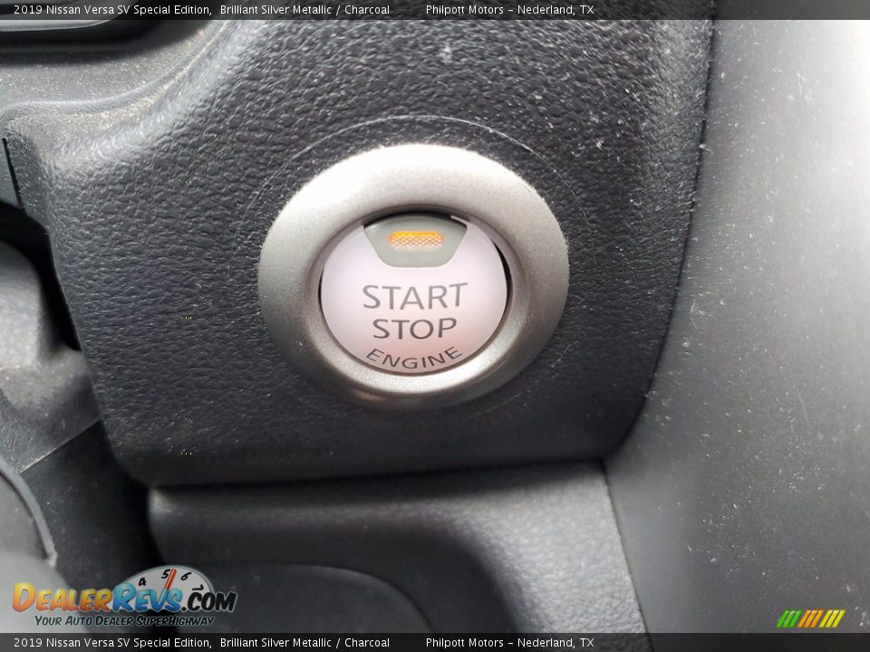 2019 Nissan Versa SV Special Edition Brilliant Silver Metallic / Charcoal Photo #22